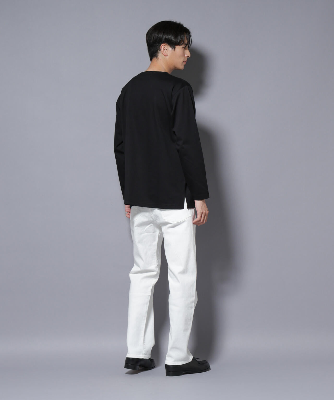 「NJ/CLUB」モクロディ ボートネック サイドスリットTシャツ