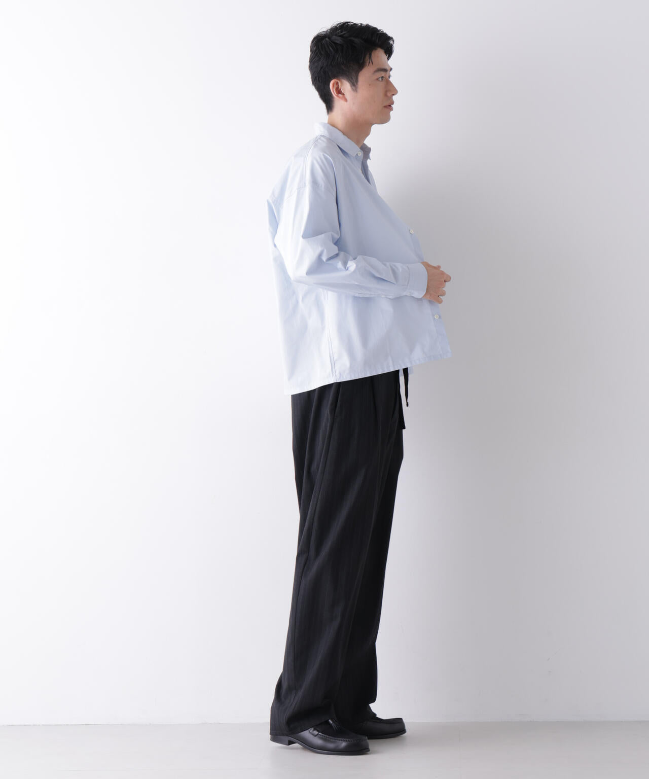 「James Fabric」 ボクシークロップドシャツブルゾン