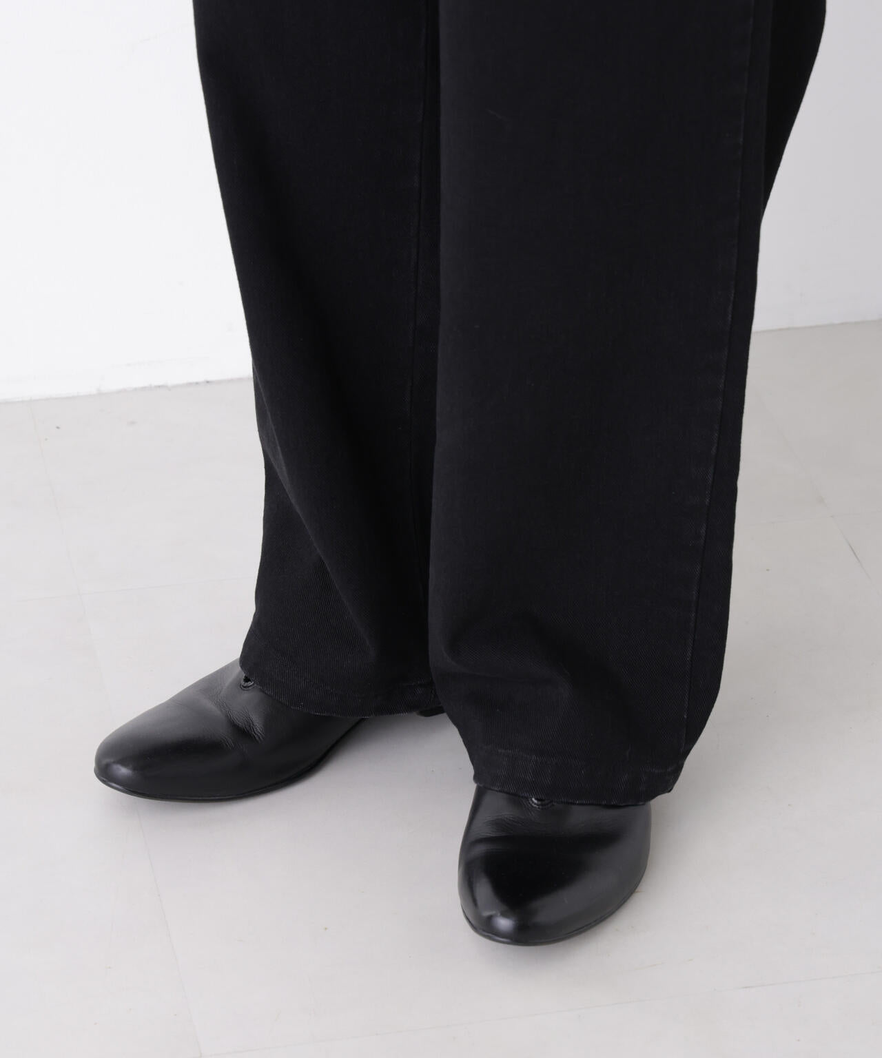 「OtoNANO」大人のワイドデニムパンツ
