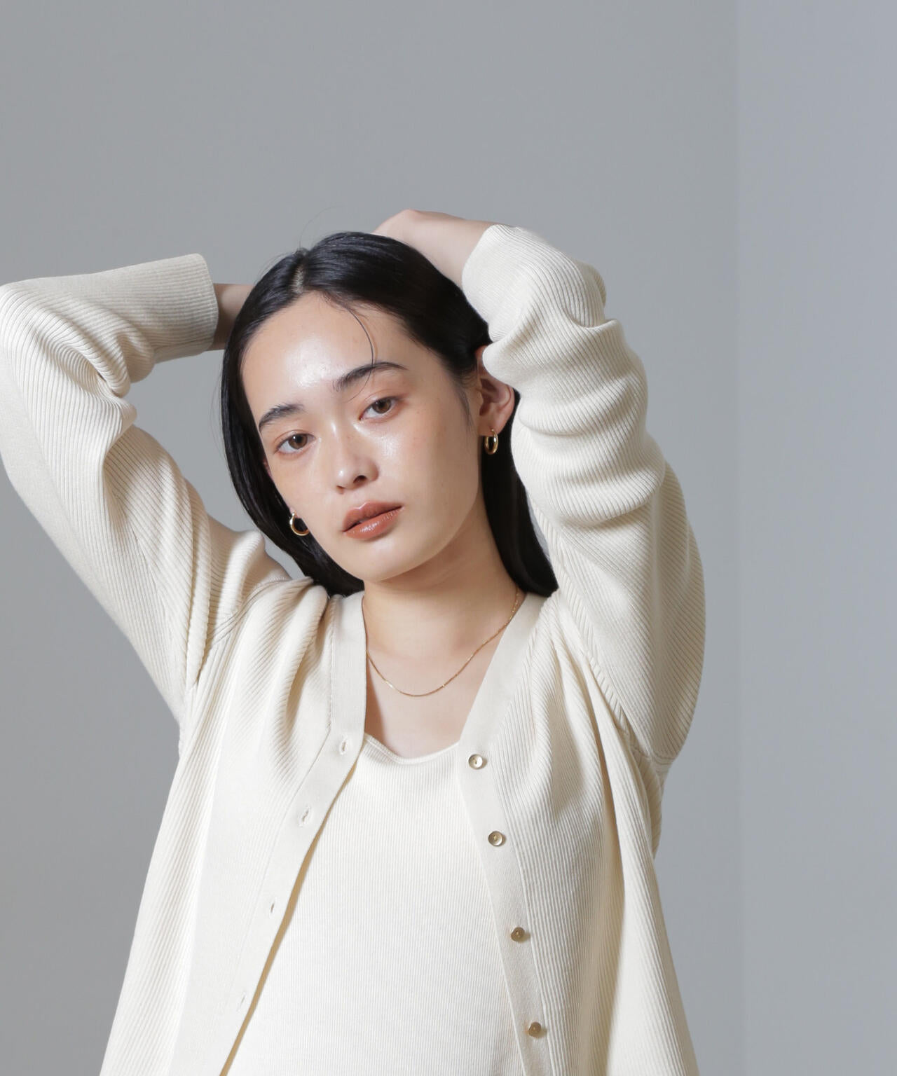 CICA&UVカット加工Vネックリブカーディガン