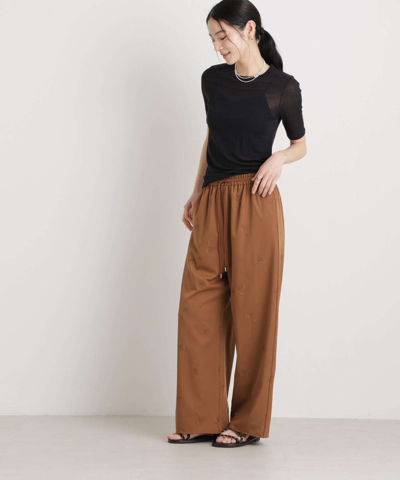 刺繍ツイルイージーワイドパンツ(セットアップ可)