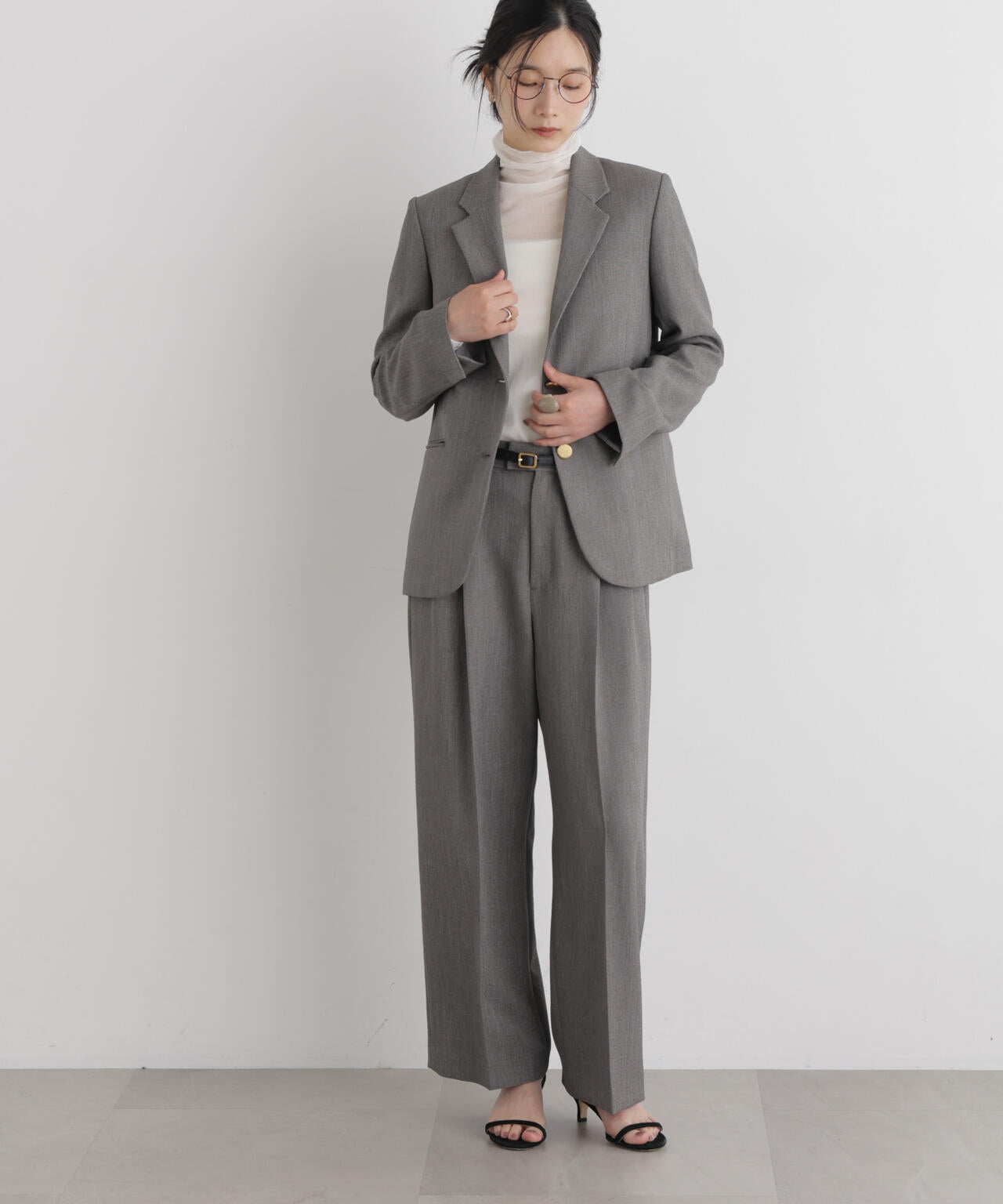 シャンブレーシャークスキンタックセミワイドパンツ(セットアップ可)