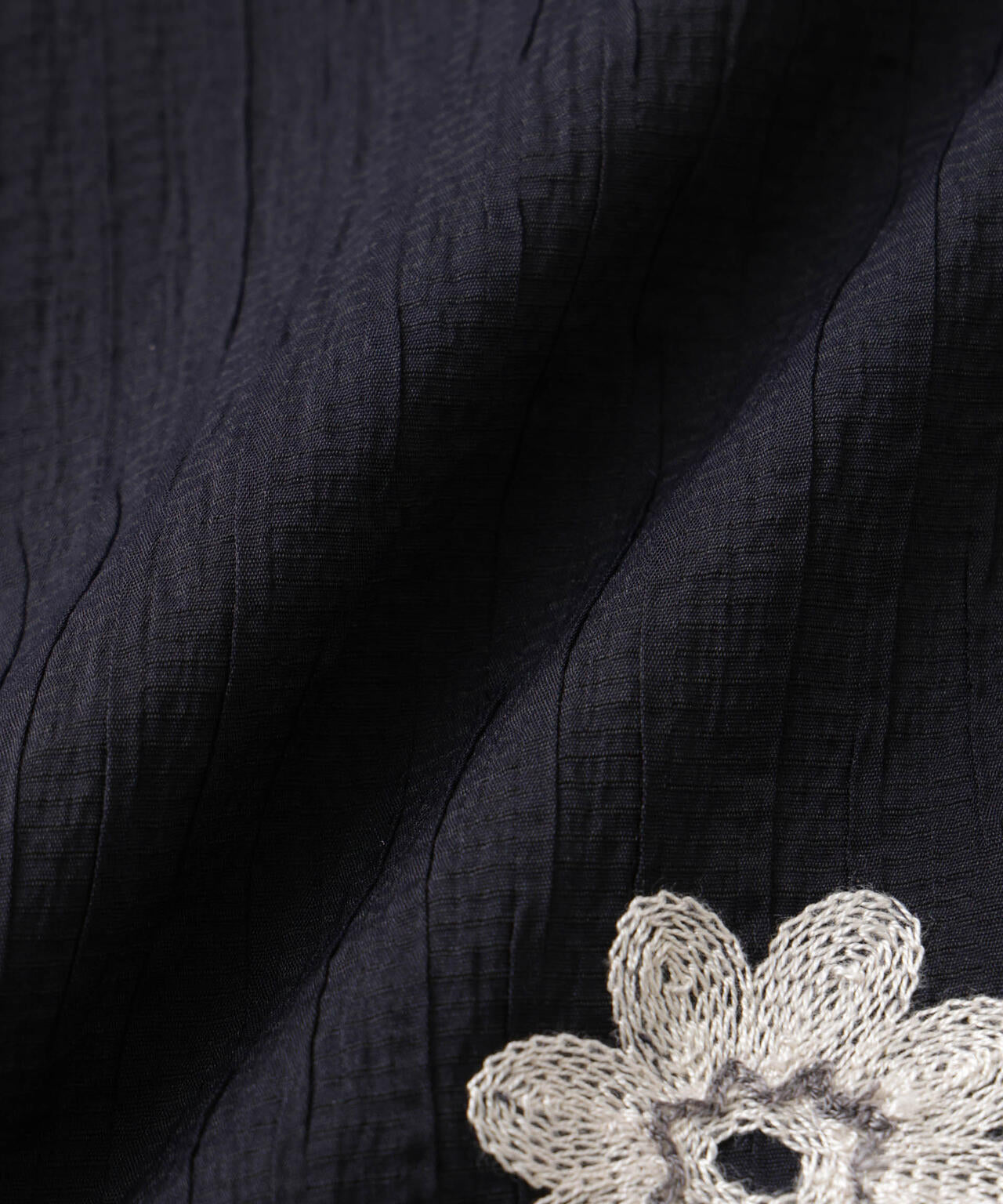 フラワー刺繍シャツ 半袖