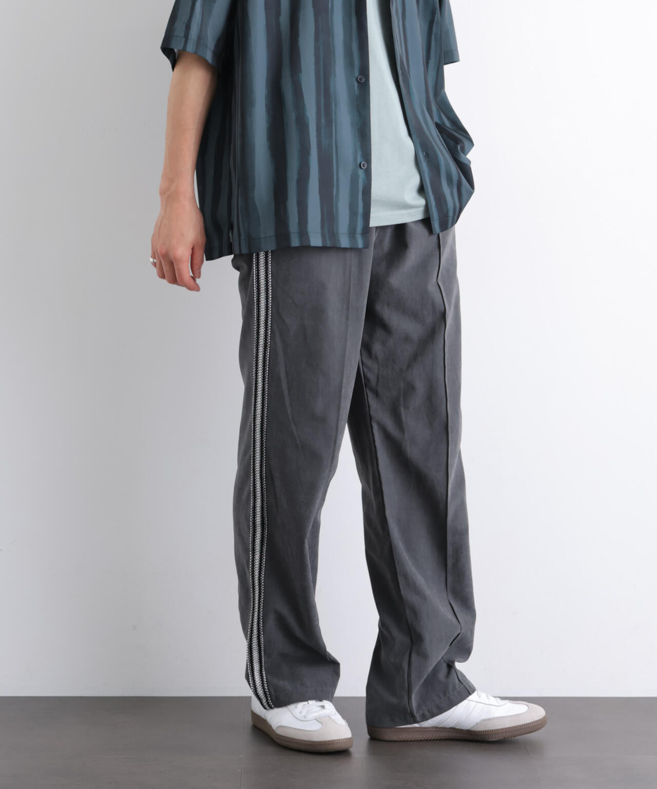 180cm B:88 W:75 H:92 着用サイズ:L