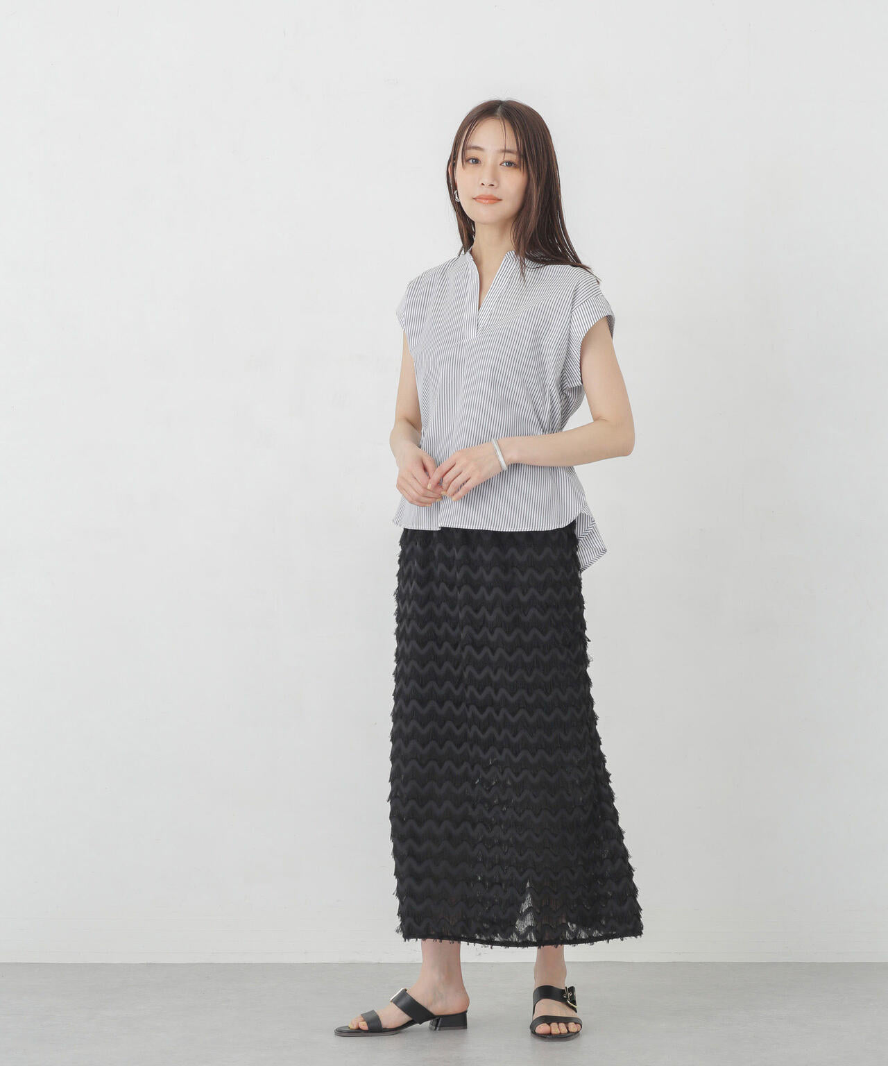 バックドロストスキッパーブラウス