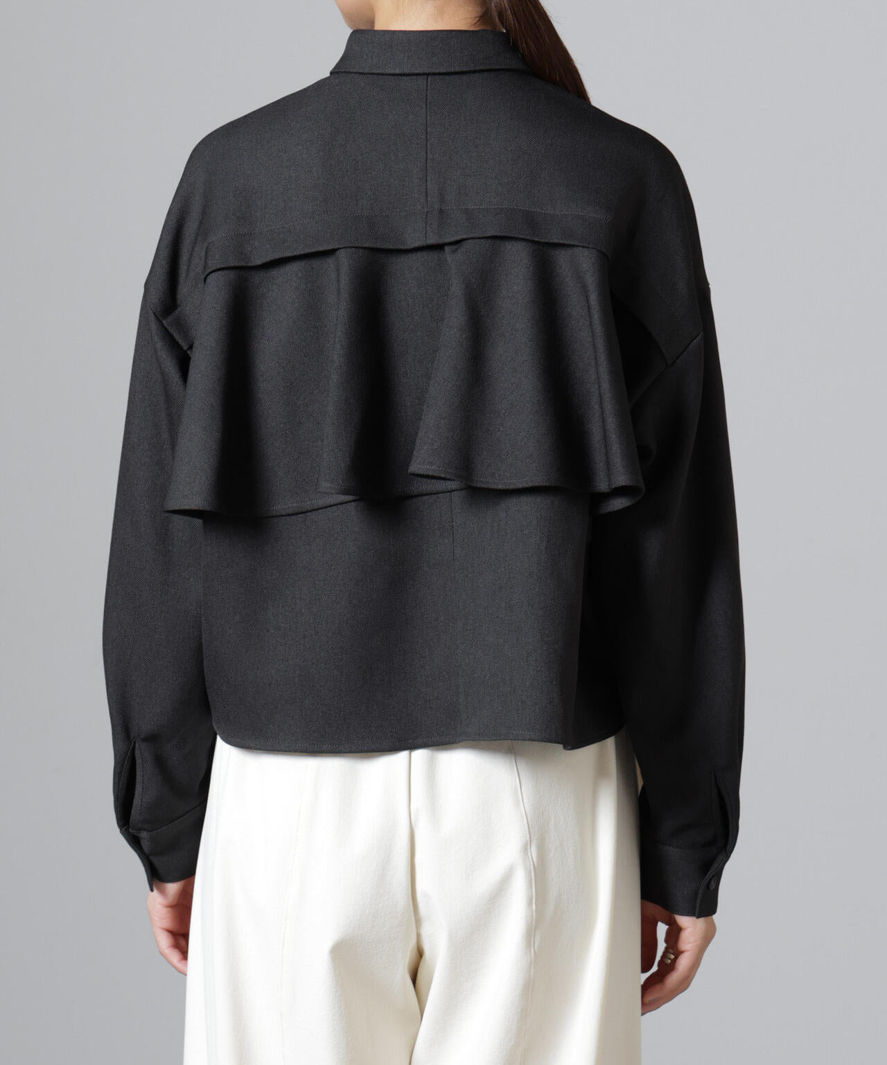 バックコンシャスクロップドシャツ(セットアップ可)