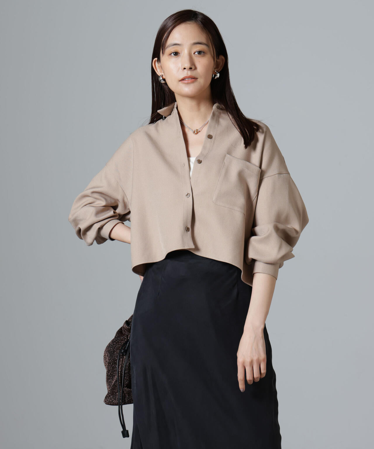バックコンシャスクロップドシャツ(セットアップ可)