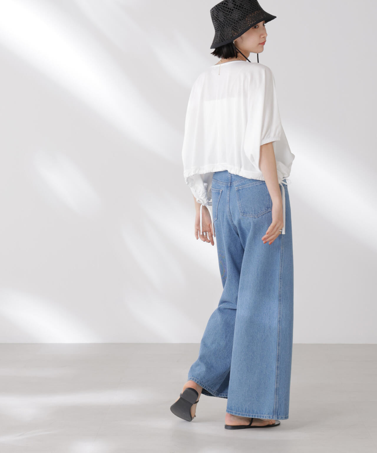 吸水速乾抗菌防臭クロップドドロストトップス