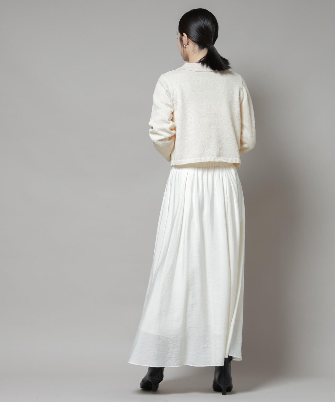 衿付アイレットクロップドニットカーディガン