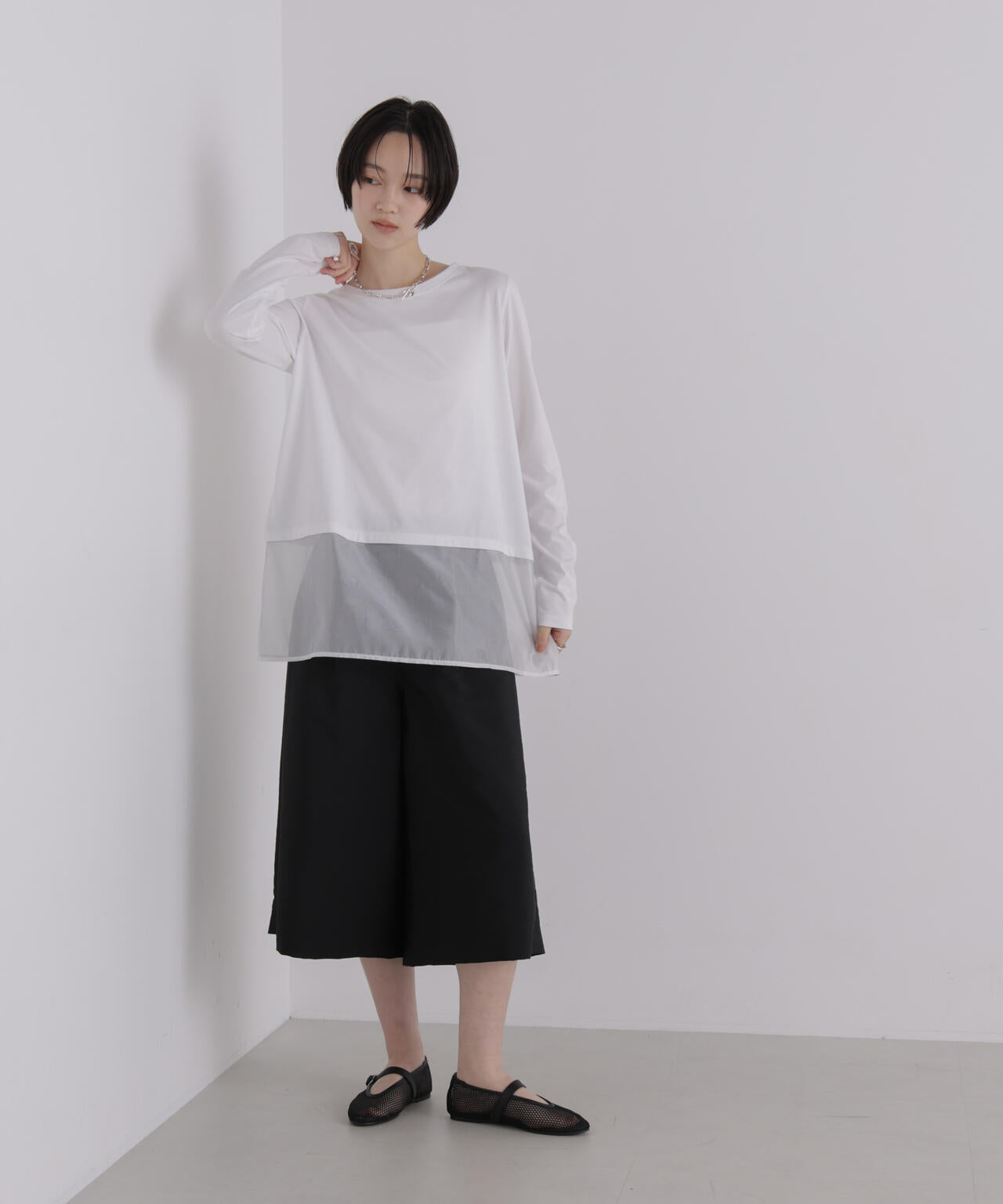 オーガンジーヘム切り替えロングスリーブTシャツ