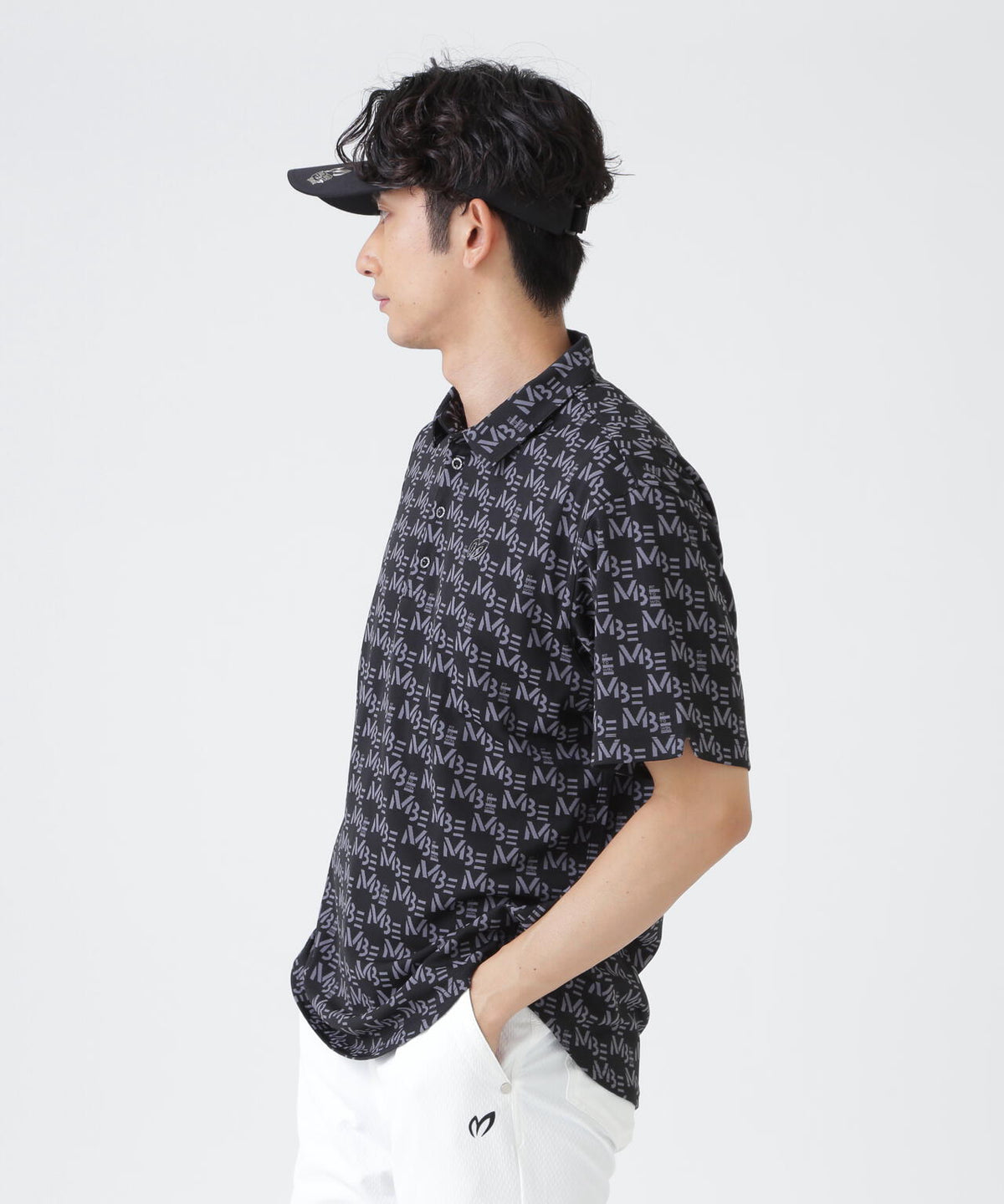 H:182cm/C:93/W:77/H:91 着用サイズ:5