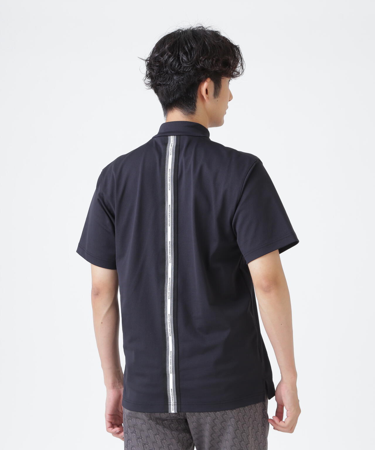 H:182cm/C:93/W:77/H:91 着用サイズ:5