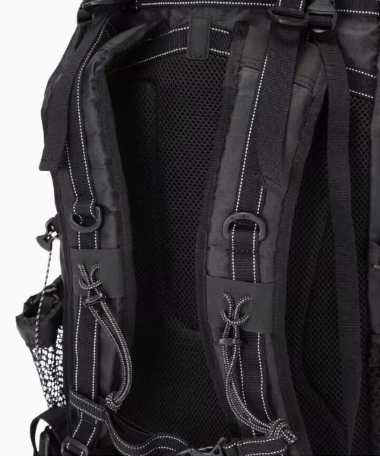 and wander/アンドワンダー ECOPAK 30L backpack