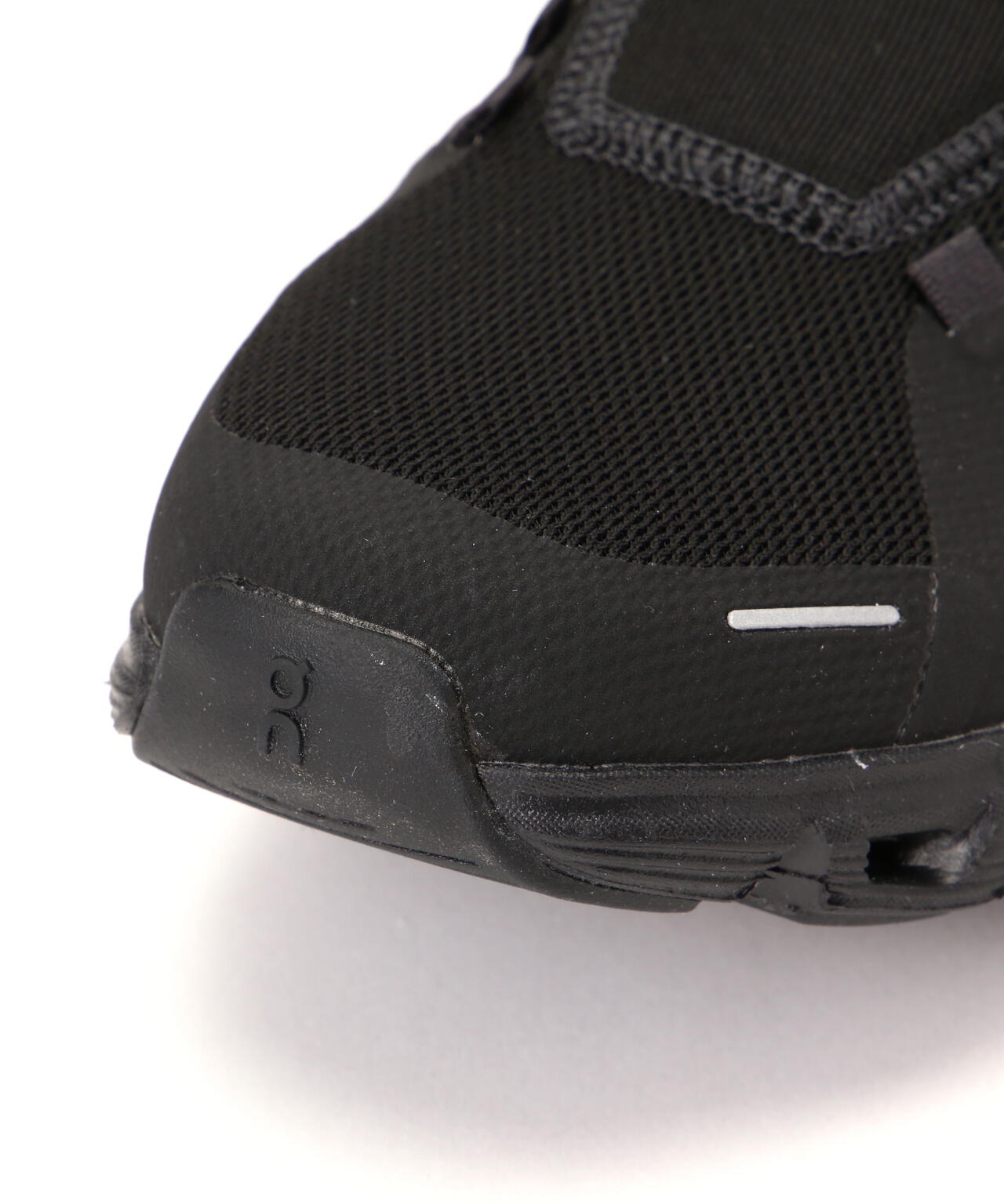 On/オン Cloud 6 (WOMEN'S) クラウド6