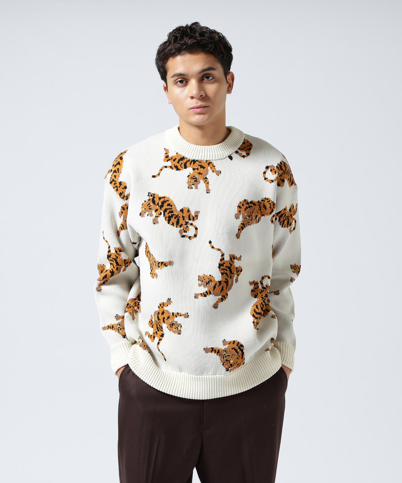 B omnivore/ビーオムニボー TIGER KNIT TOP