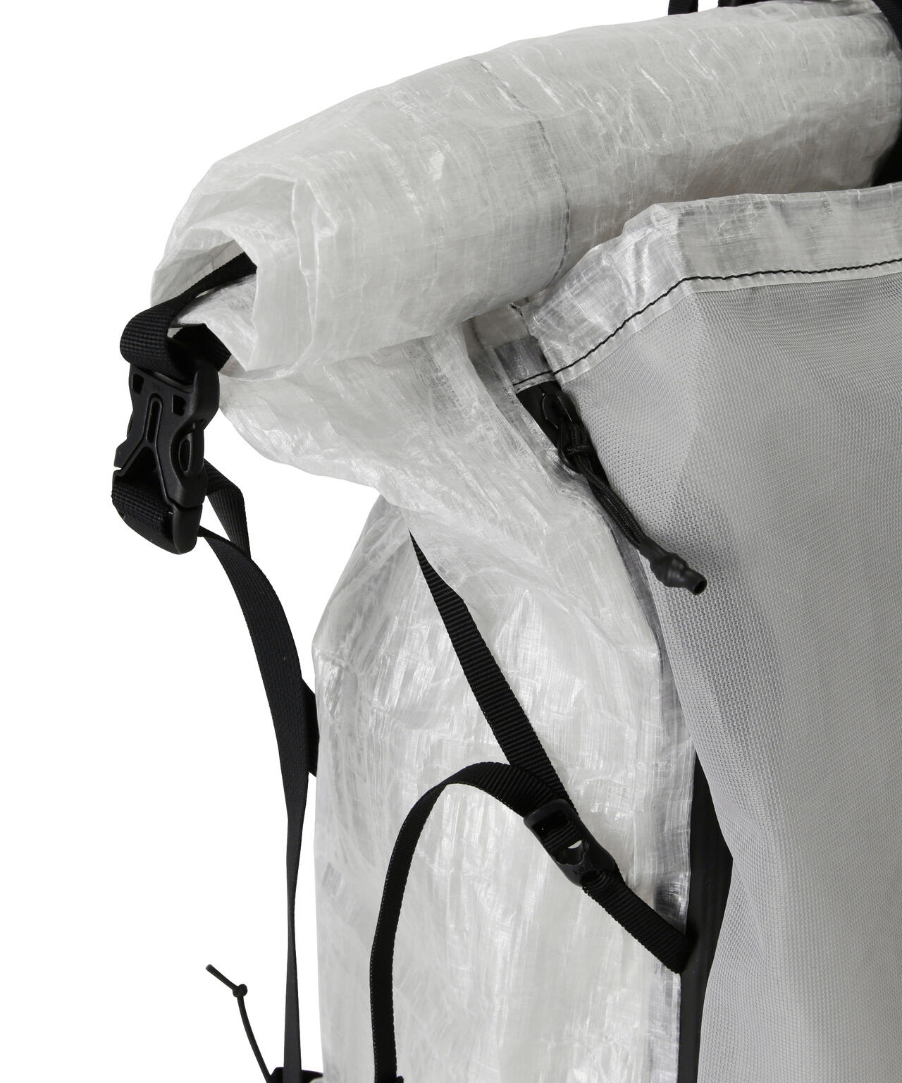 and wander/アンドワンダー UL backpack with Dyneema