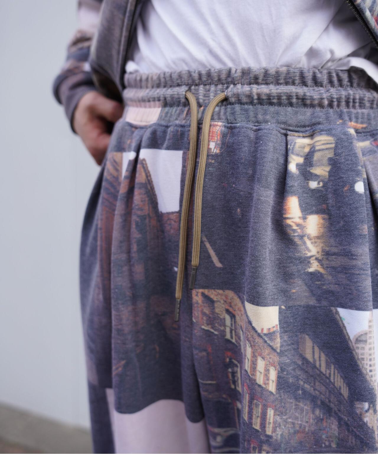 B omnivore/ビーオムニボー GRAPHIC PANTS