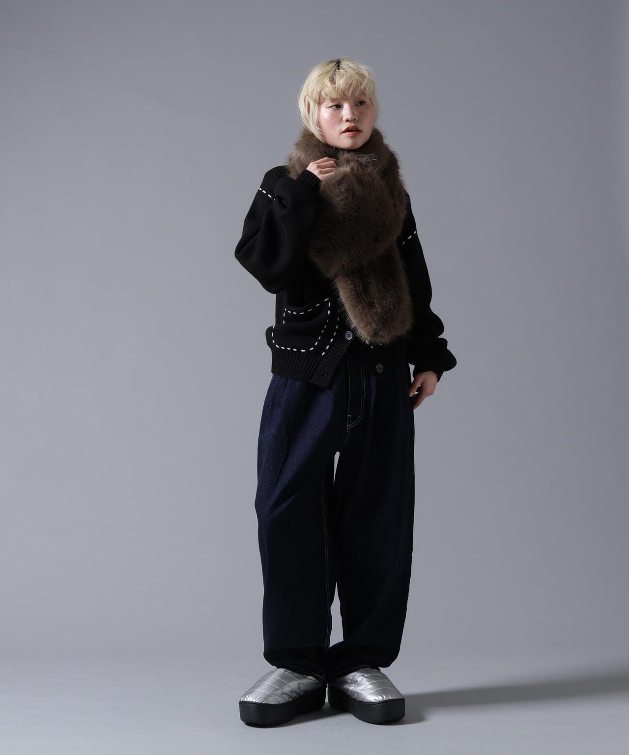 B omnivore/ビーオムニボー ECOFUR MUFFLER