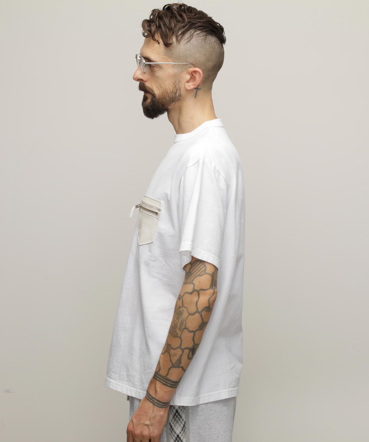 T-SHIRT CUSTOM ZIP LEATHER PKT/カスタムジップ レザーポケット Tシャツ
