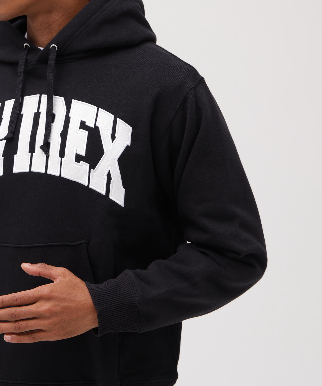 《DAILY/デイリー》PULLOVER SWEAT PARKA LOGO / プルオーバー スウェット パーカー ロゴ / AVIREX