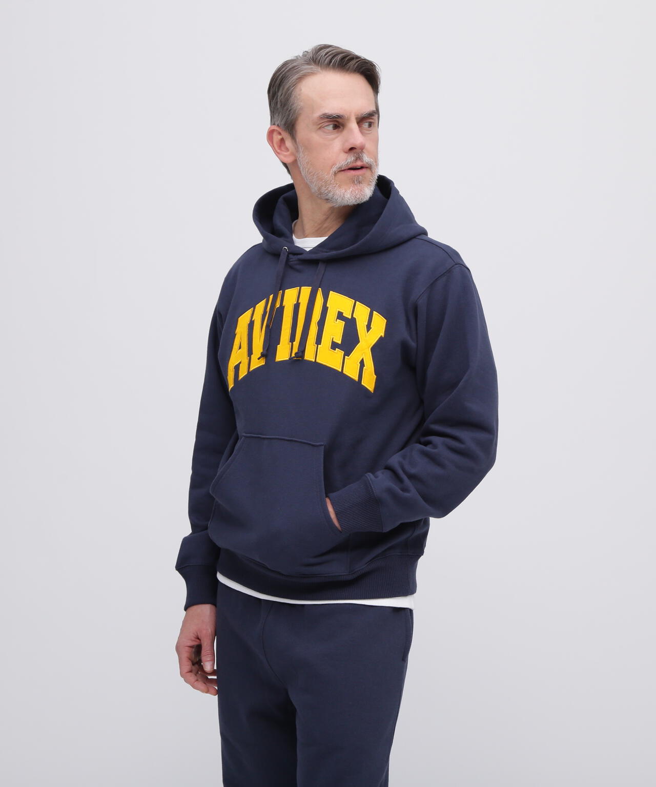 《DAILY/デイリー》PULLOVER SWEAT PARKA LOGO / プルオーバー スウェット パーカー ロゴ / AVIREX