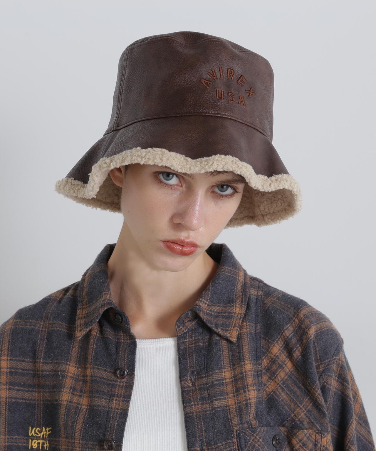 《直営店限定》REVERSIBLE FAKE LEATHER HAT/リバーシブル ハット