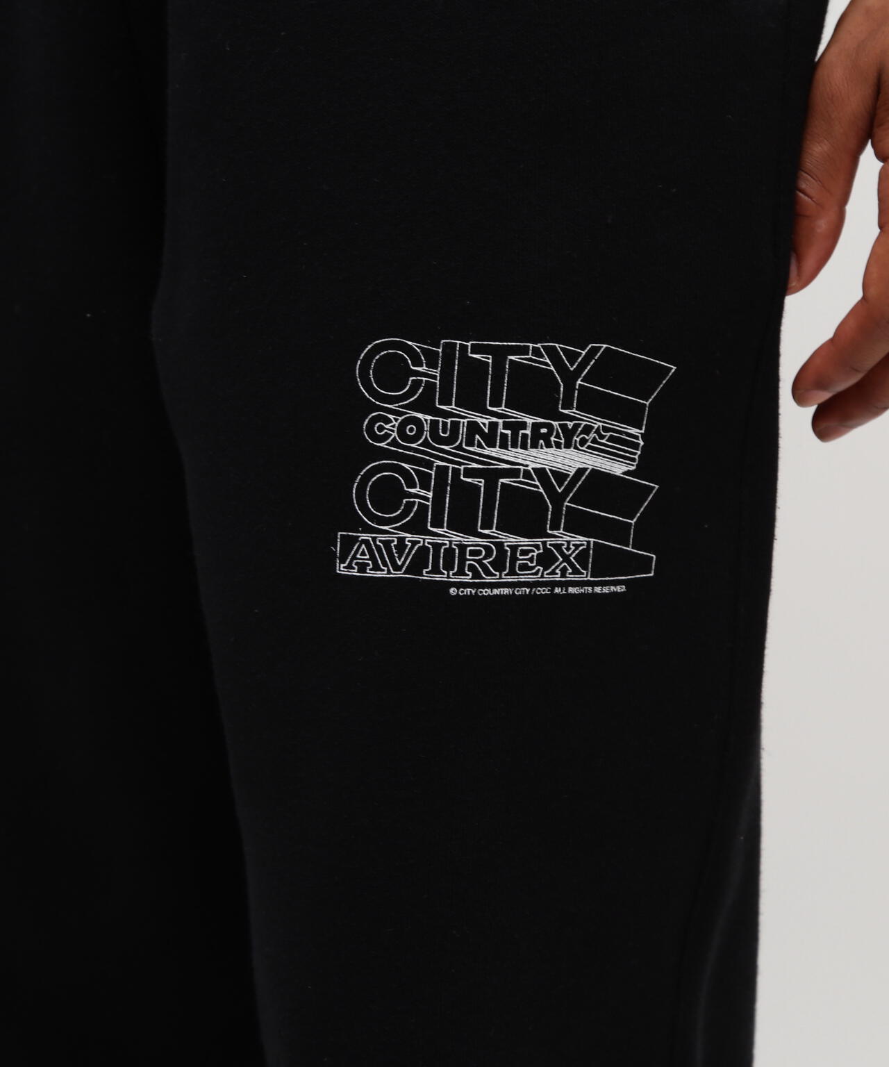 《AVIREX × CITY COUNTRY CITY》SIGNATURE SWEAT PANTS