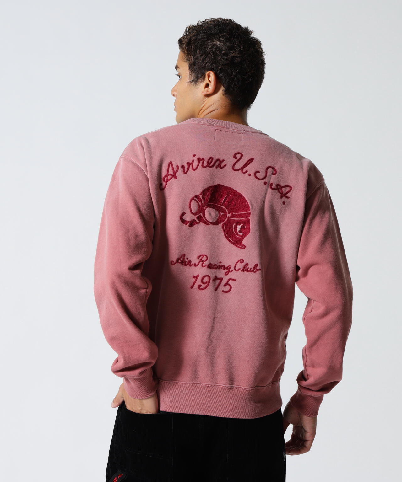 《A.A.R.C》EMB CREWNECK SWEAT