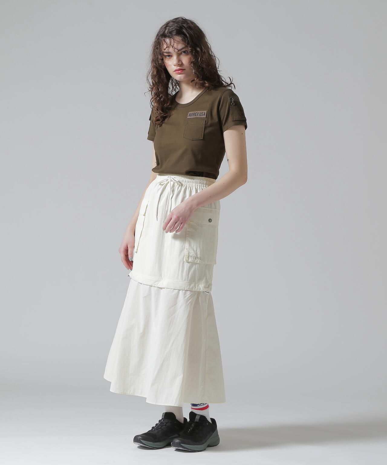 Height 171cm Bust 82cm Waist 59cm Hips 89cm 着用サイズ:M