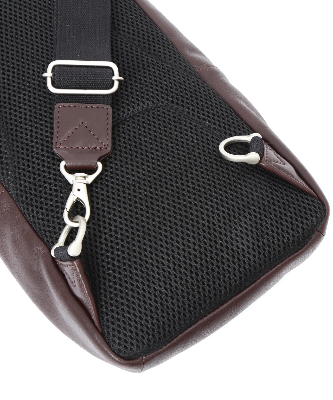 VARSITY LEATHER ONE SHOULDER BAG / AVX5629