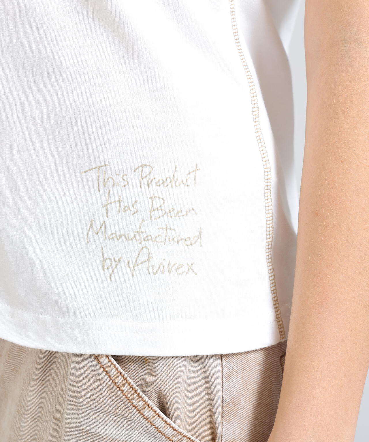 《直営店限定》KEY NECK EMBROIDERY T-SHIRT