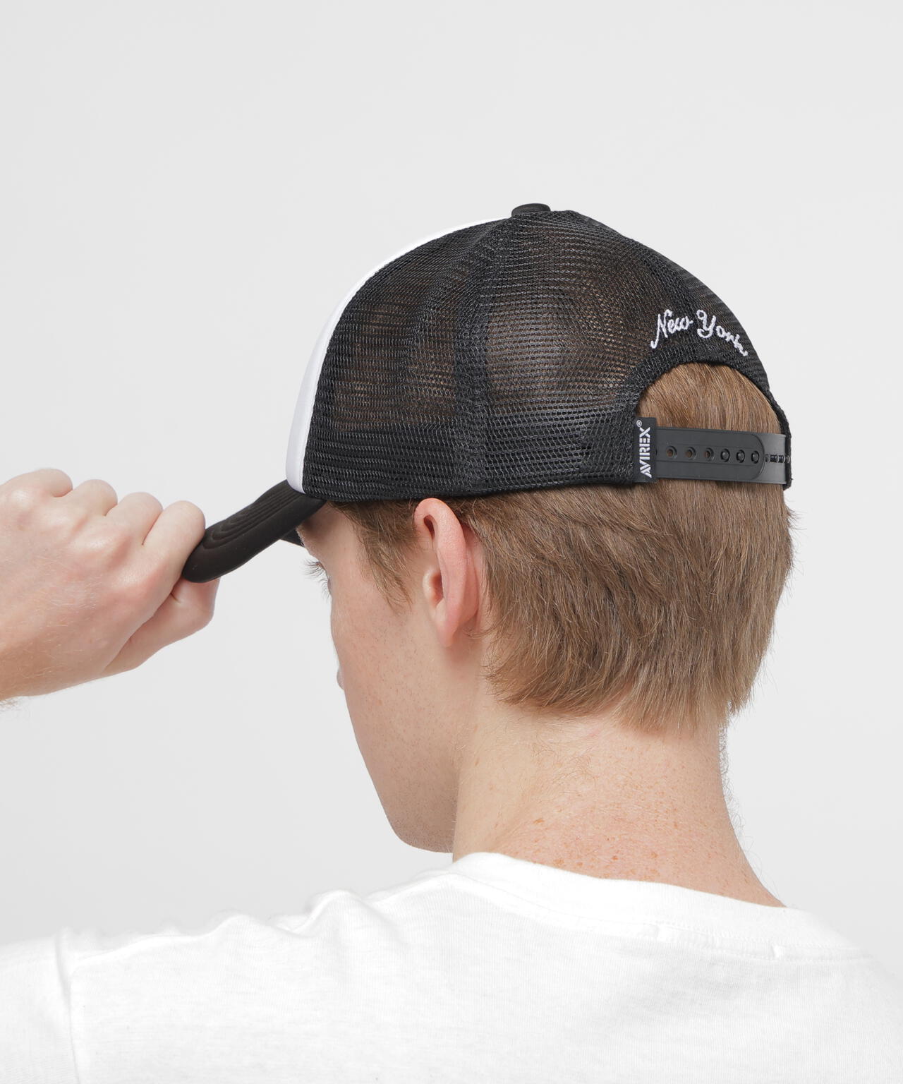 VARSITY OVAL LOGO MESH CAP
