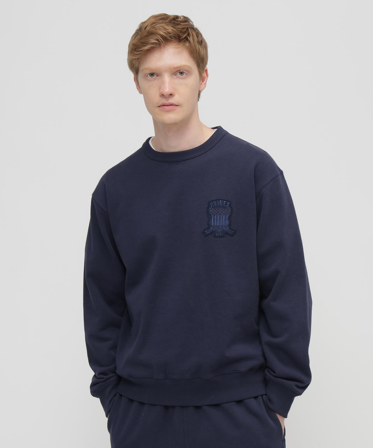 SIGNATURE VARSITY LOGO CREWNECK SWEAT