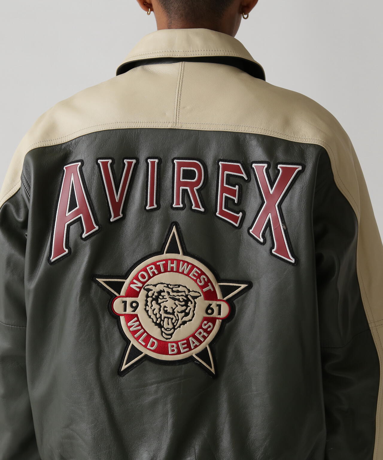 STADIUM JACKET WILD BEARS