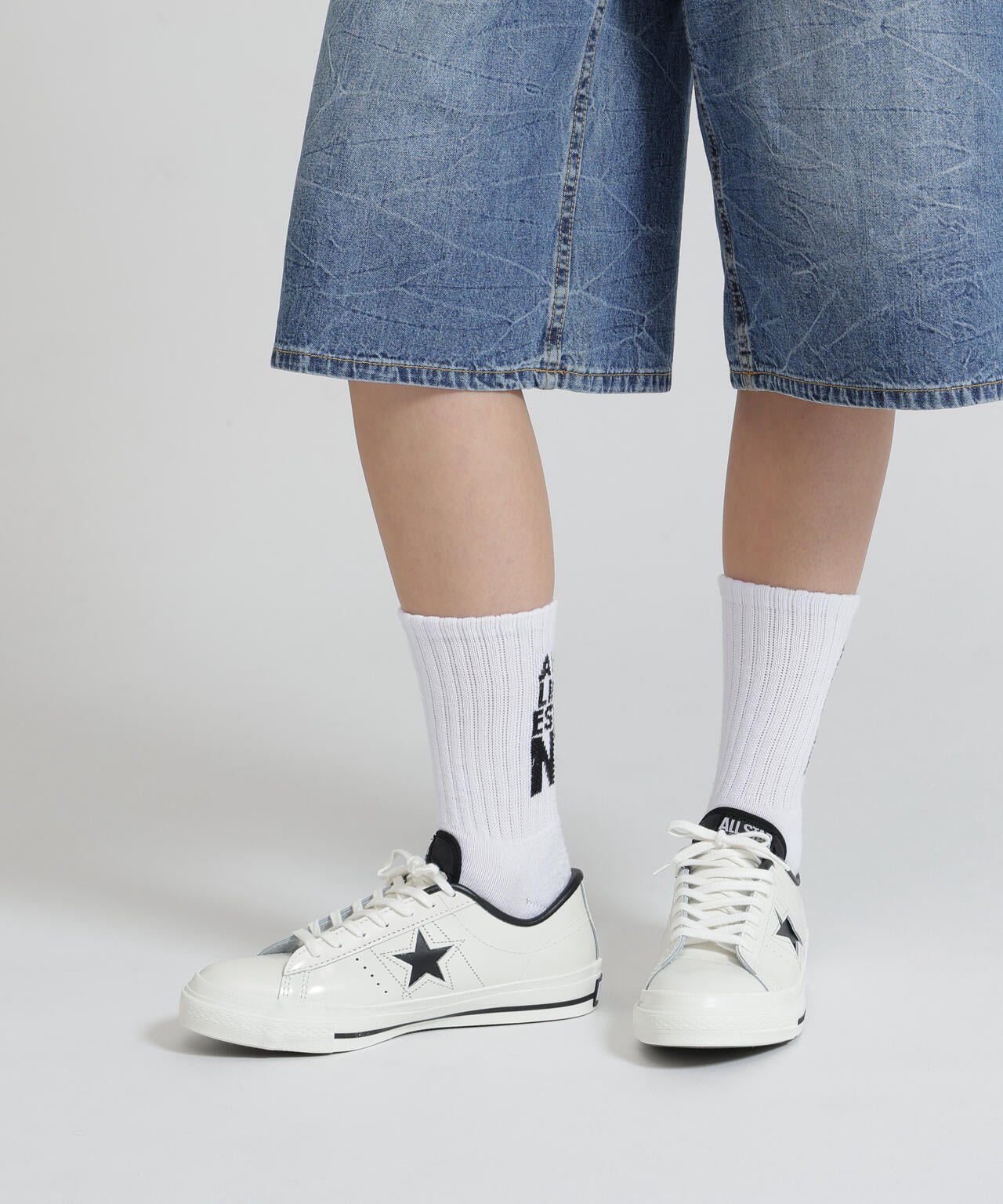 《CONVERSE》ONE STAR J/23.0cm~25.0cm