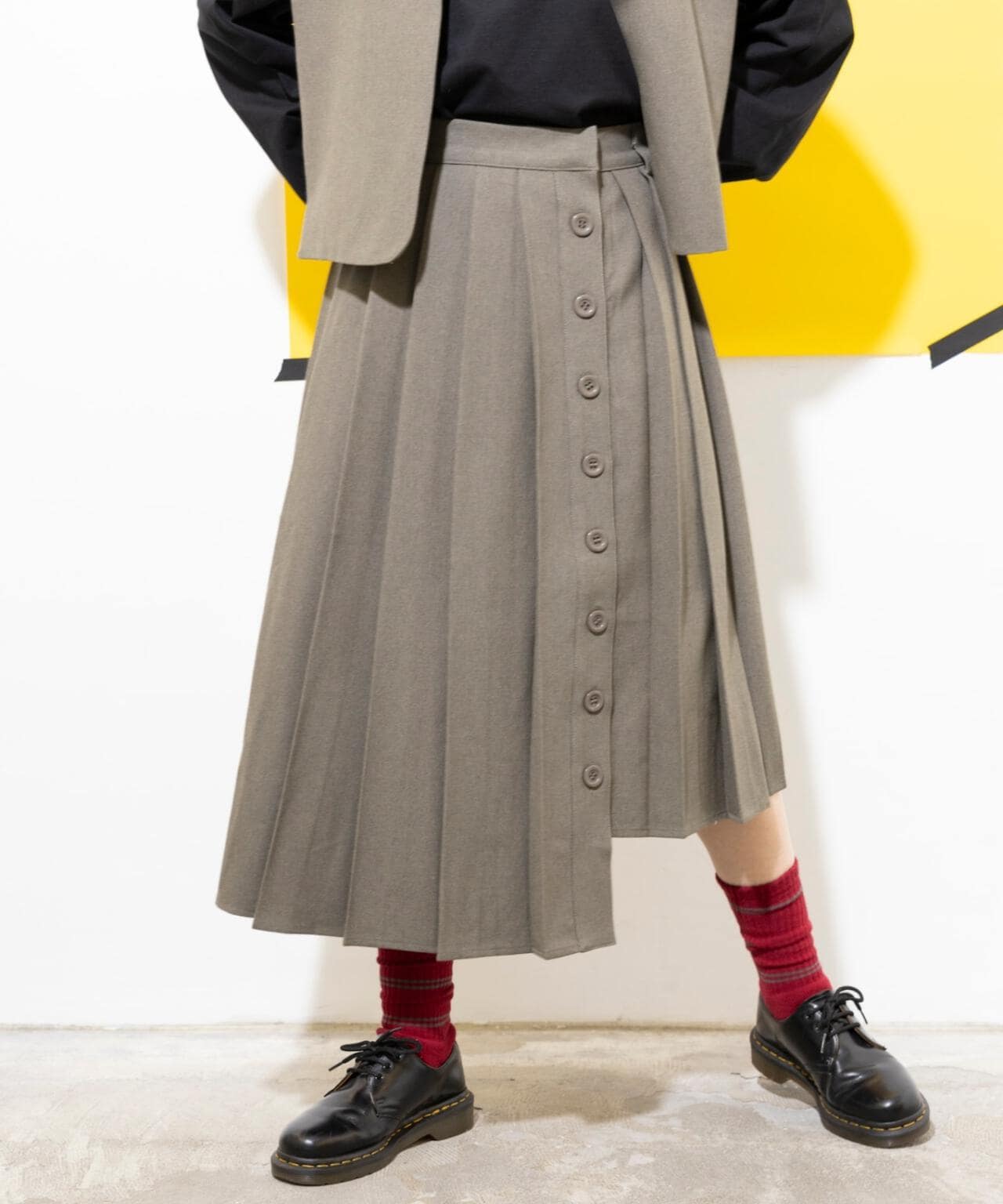 yipyip/イップイップ/PLEATS SKIRT