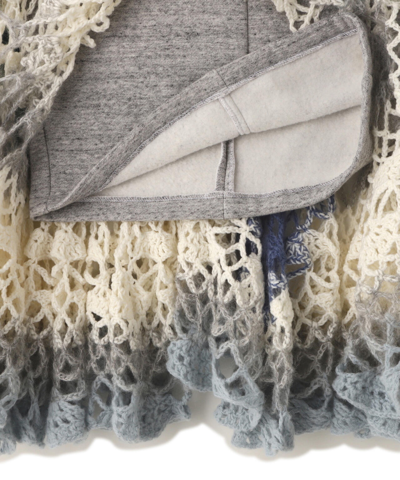 (un)decided/アンディサデッド/Complex Gradient Crochet Knit