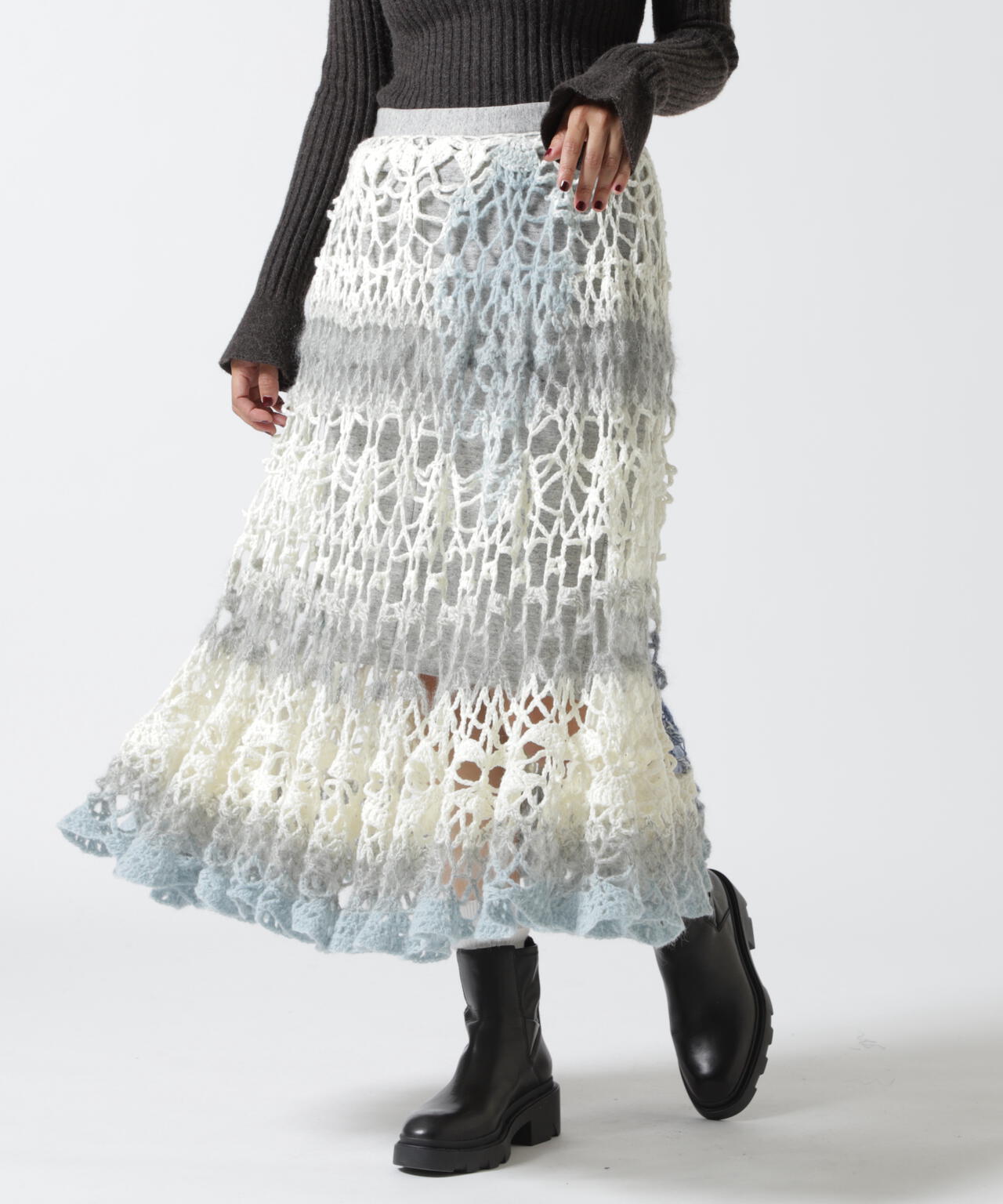 (un)decided/アンディサデッド/Complex Gradient Crochet Knit