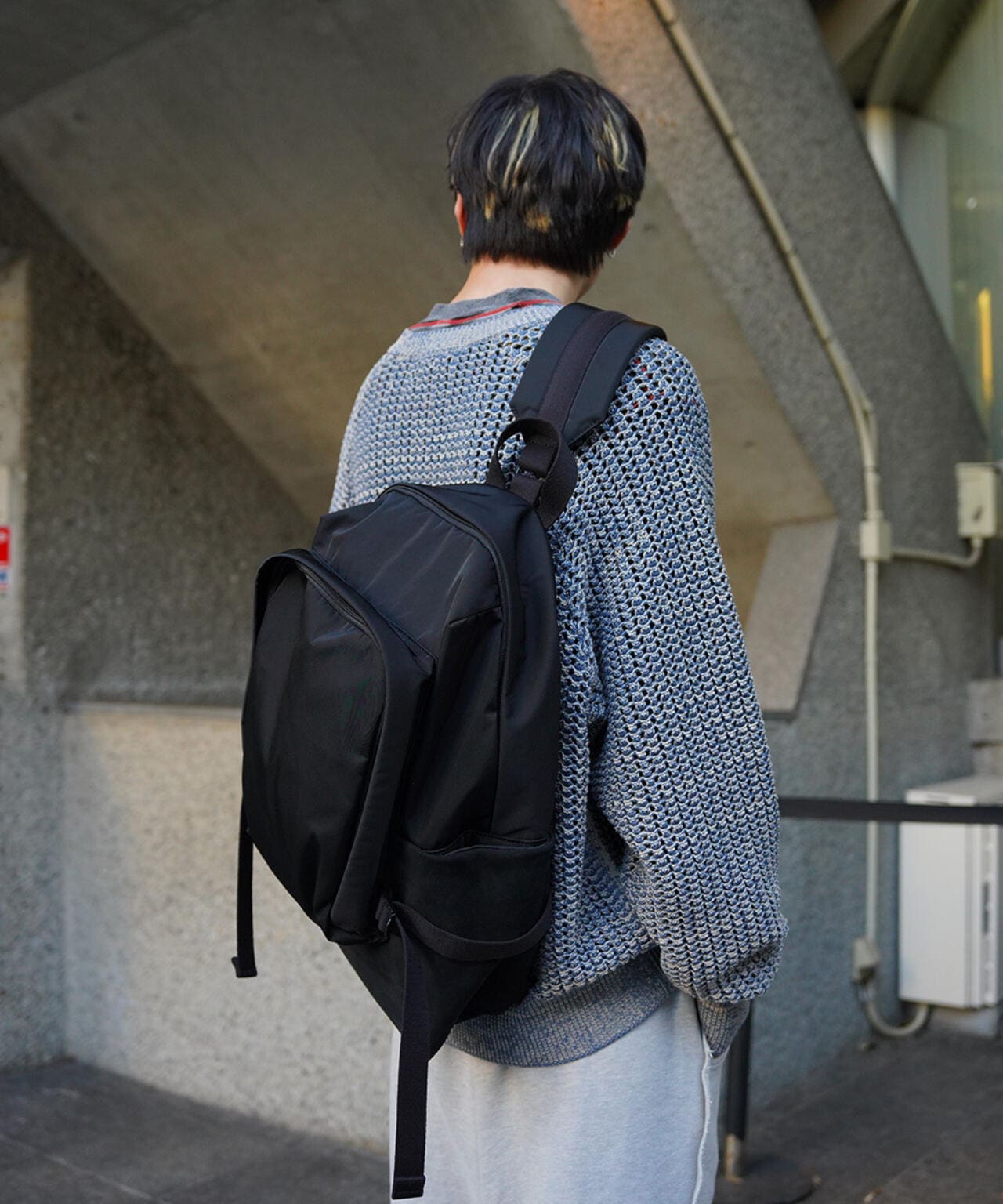 soe/ソーイ/【LHP EXCLUSIVE】LEATHER ONE SHOULDER B.P