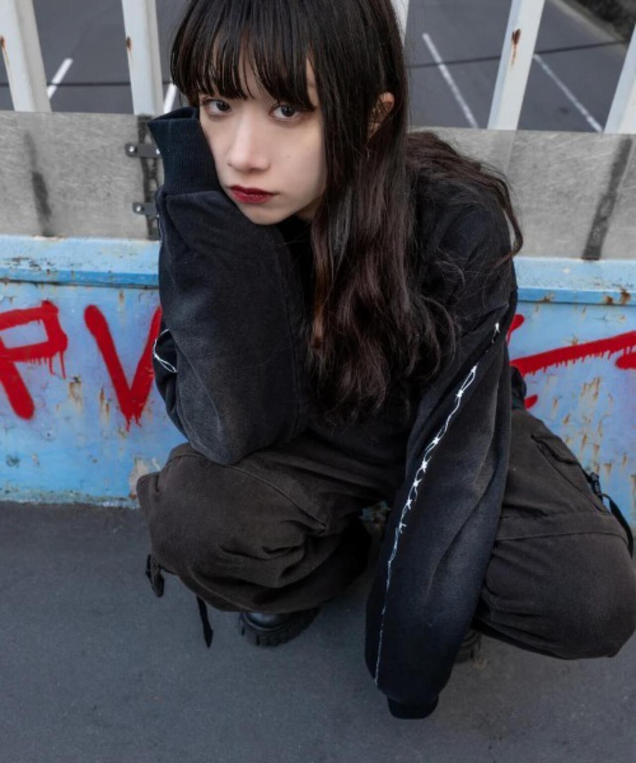 gibous/ギボス/snake cross trainer