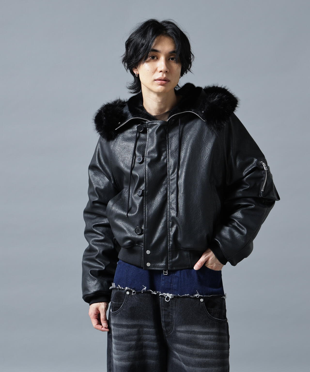 H:180cm C:88cm W:69cm H:90cm 着用サイズ:L