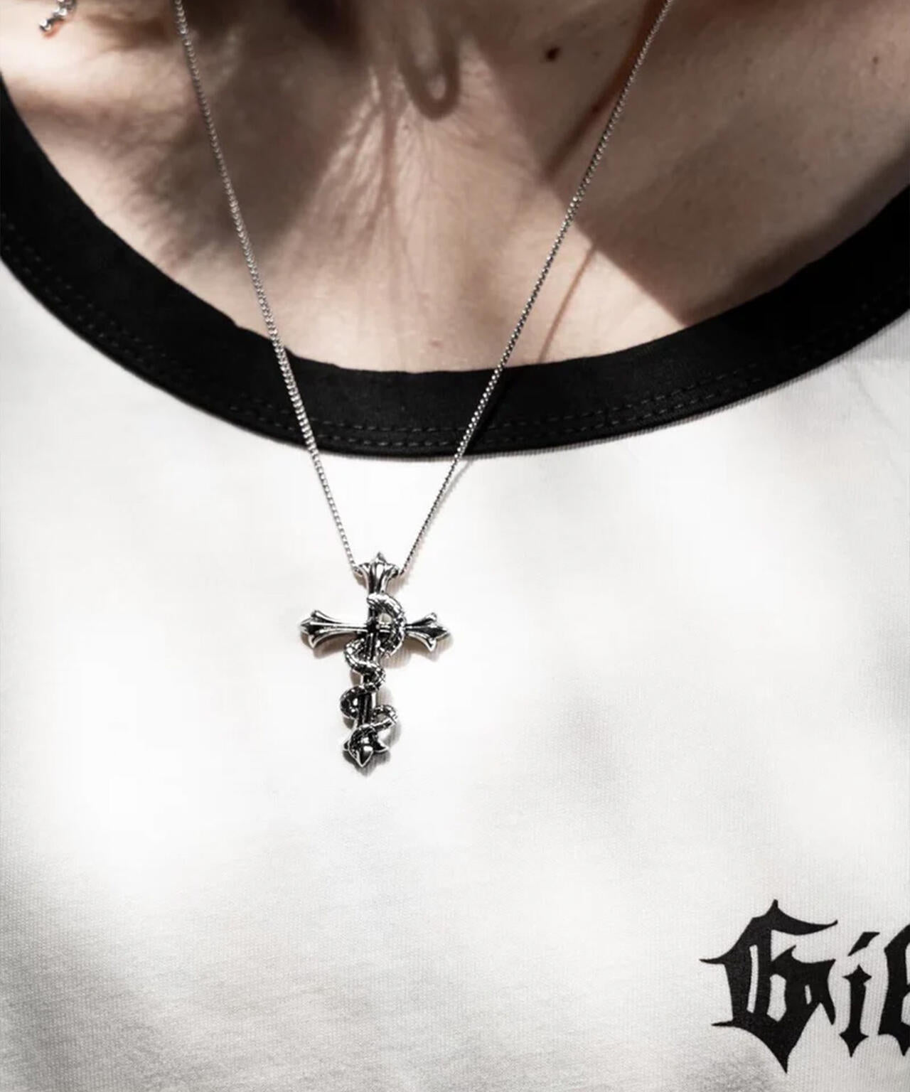 gibous/ギボス/Cross Snack Necklace