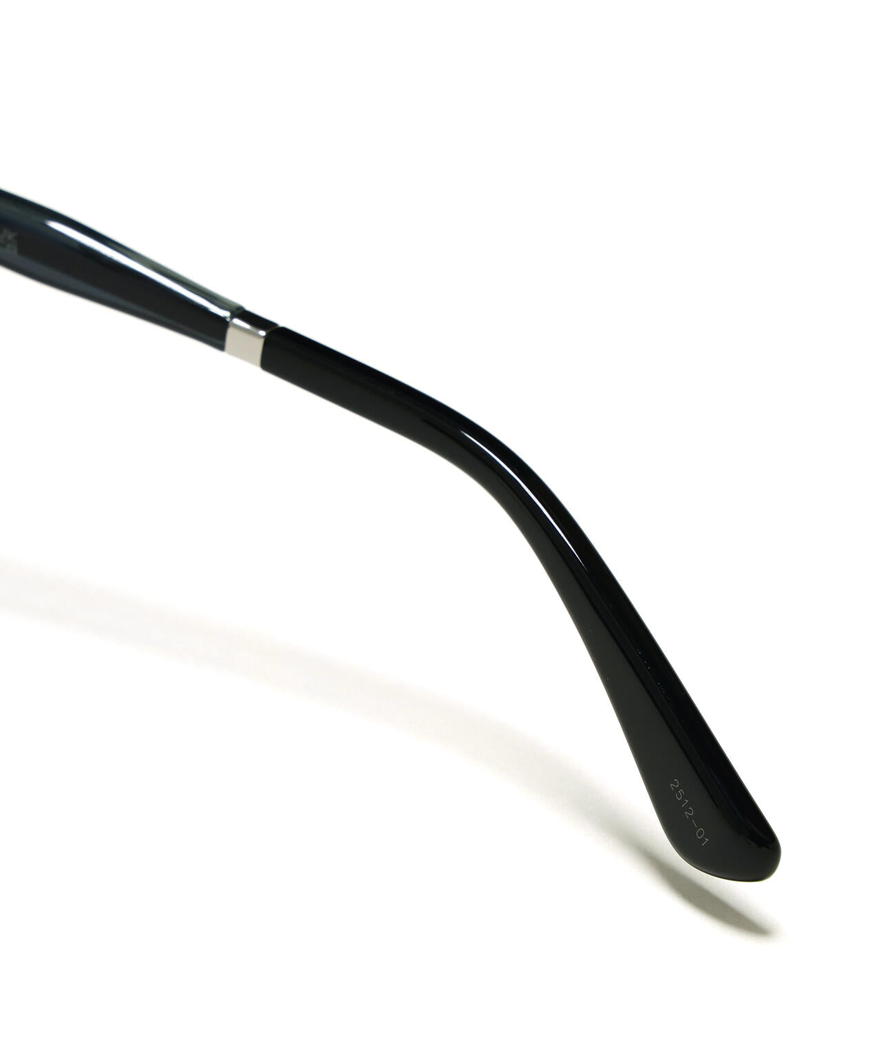 CalvinKlein/カルバンクライン/Sunglasses
