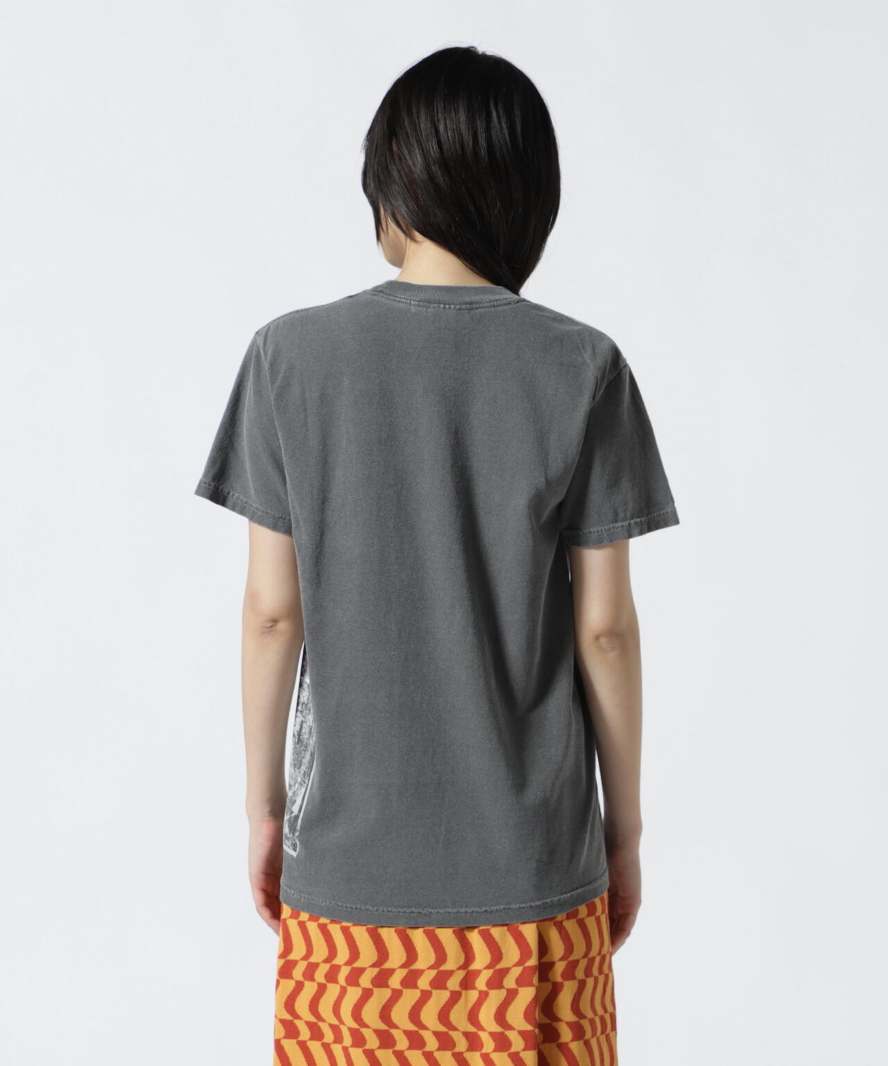 NAKAGAMI(ナカガミ) サイドグラフィックプリントTシャツ