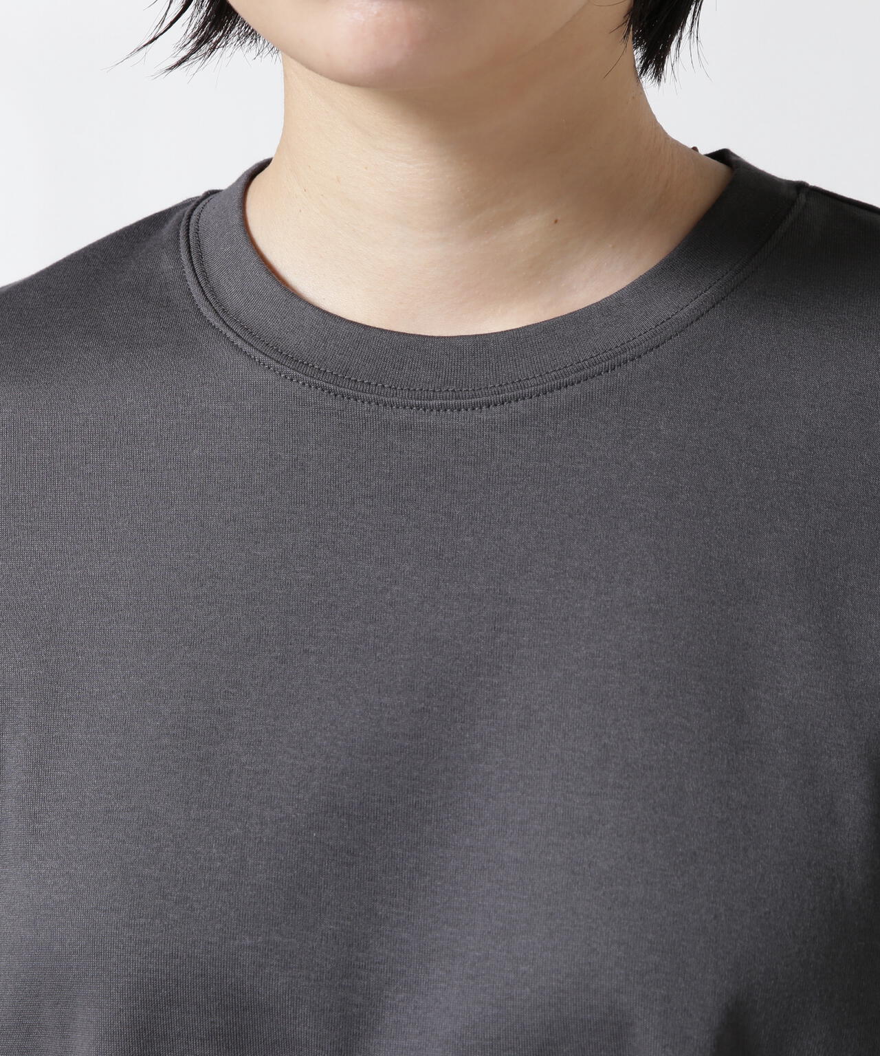 UJOH(ウジョー) 別注Curve Hem Half Sleeve Tシャツ