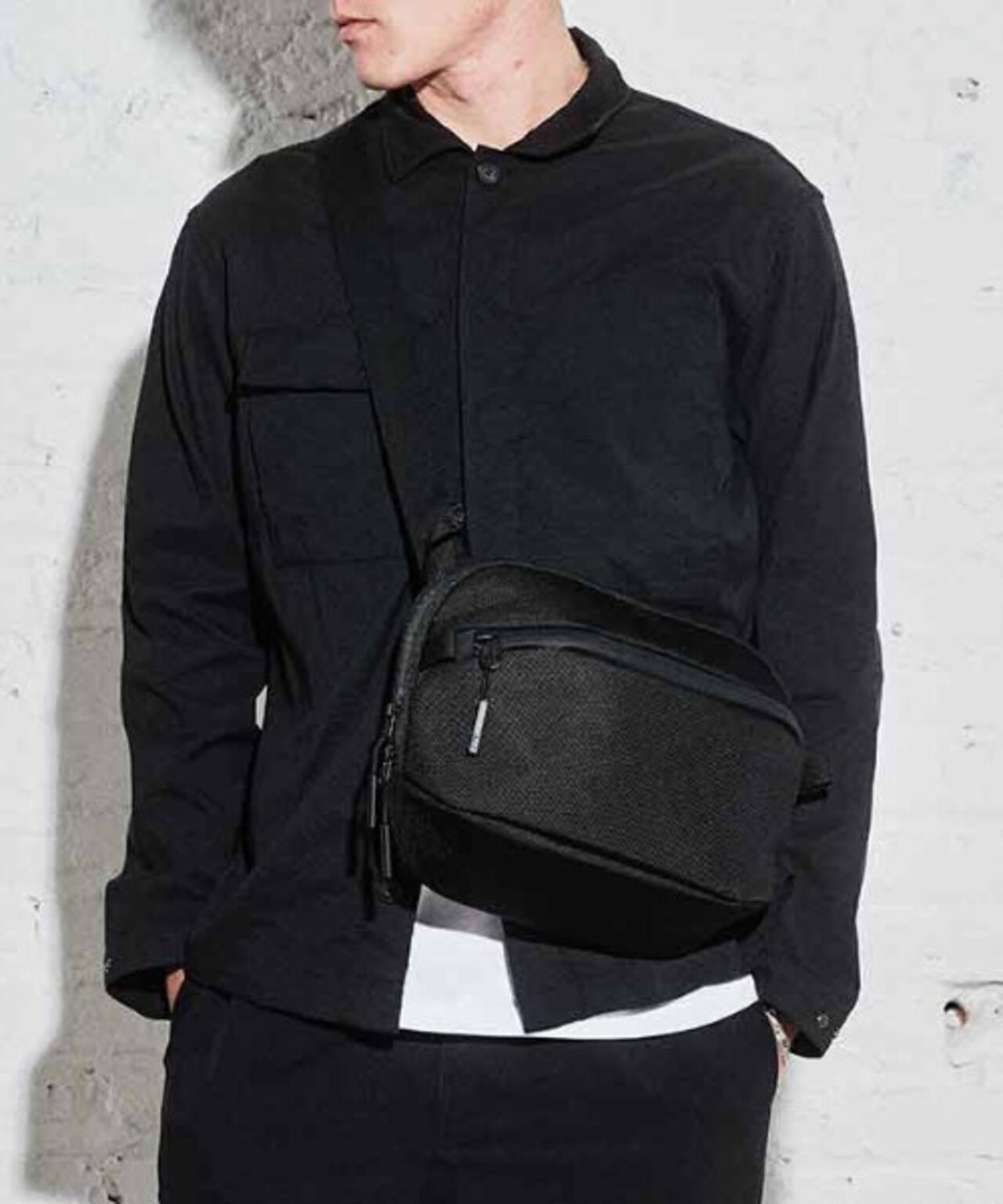 Aer(エアー)Day Sling 3 Max BLACK
