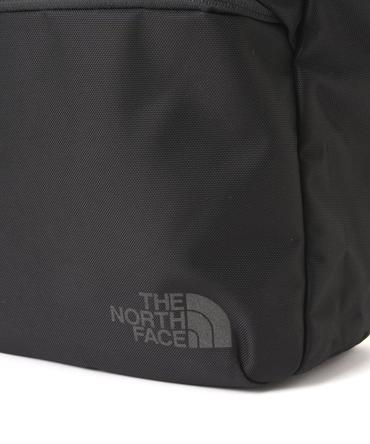 THE NORTH FACE(ザ・ノース・フェイス)Shuttle Daypack NM82329