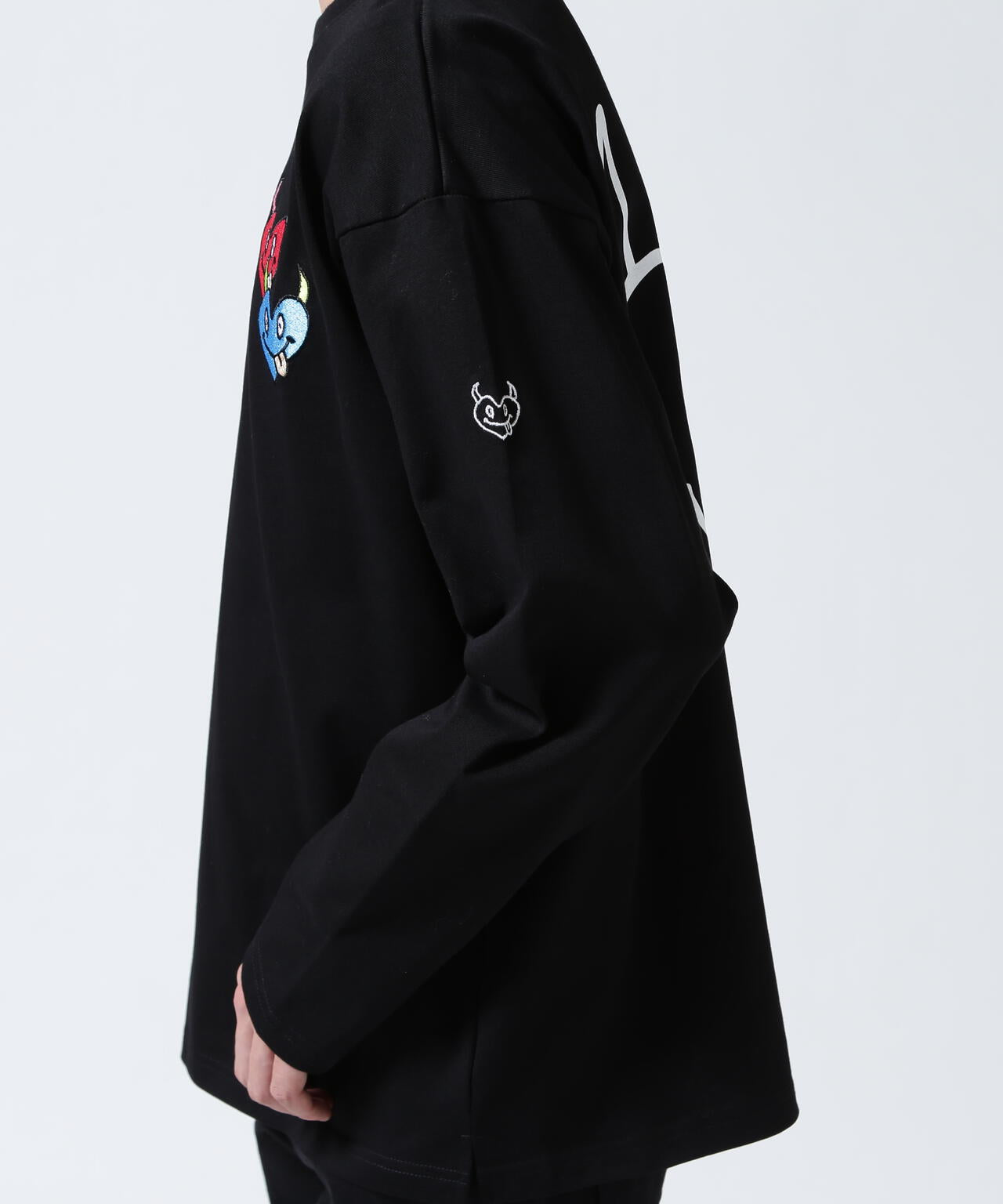 maxsix(マックスシックス)DOUBLE HERT L/S TEE