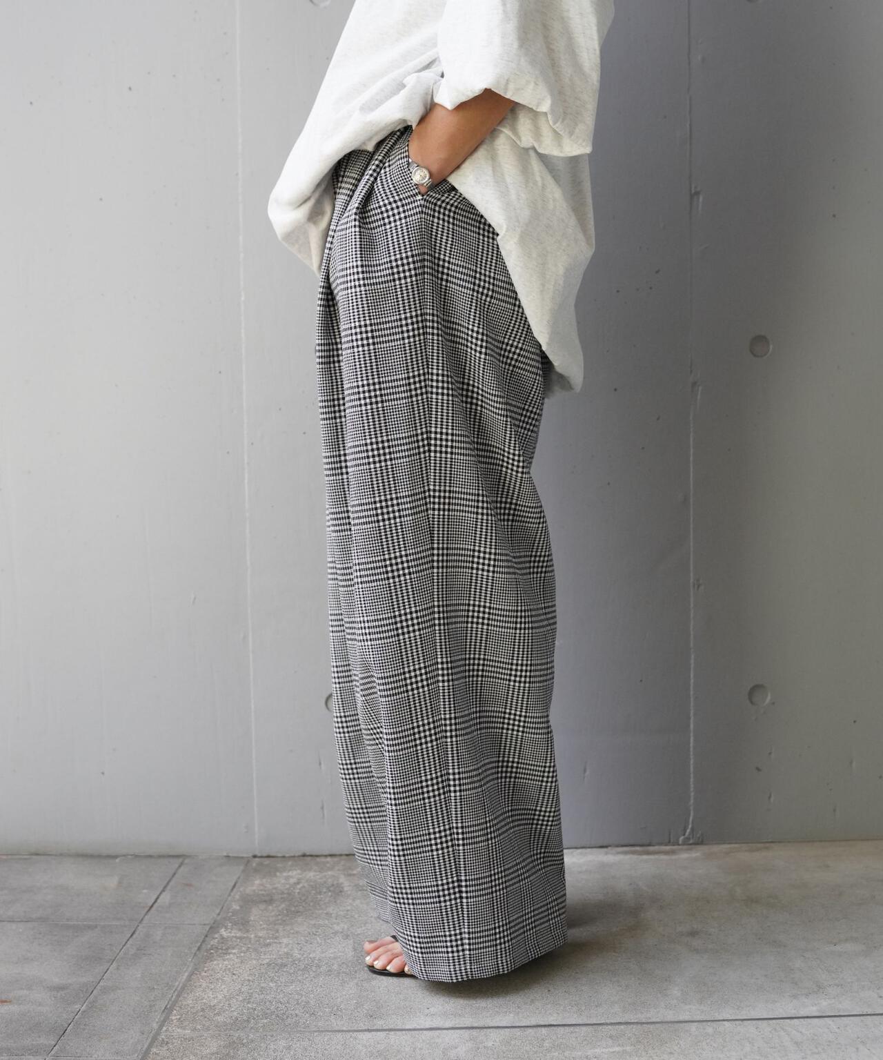 YENN(イエン)PLAID TUCK EASY PT