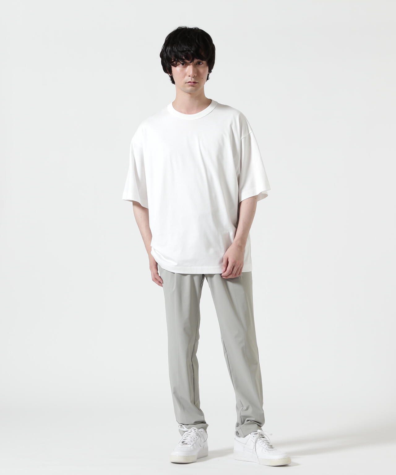 177cm B:81 W:72 H:88 着用サイズ:5
